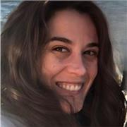 Biologie- und Maths-Tutor, die Kinder aller Altersgruppen unterrichtet